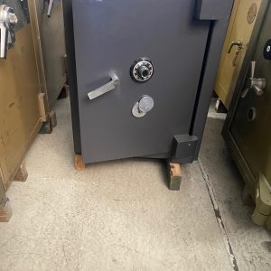 Chubb combination cash safe - Used Safes