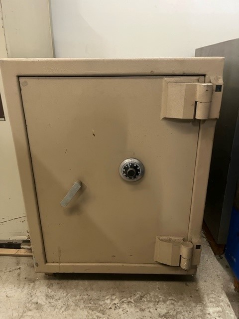 Used Lord A class safe - Used Safes