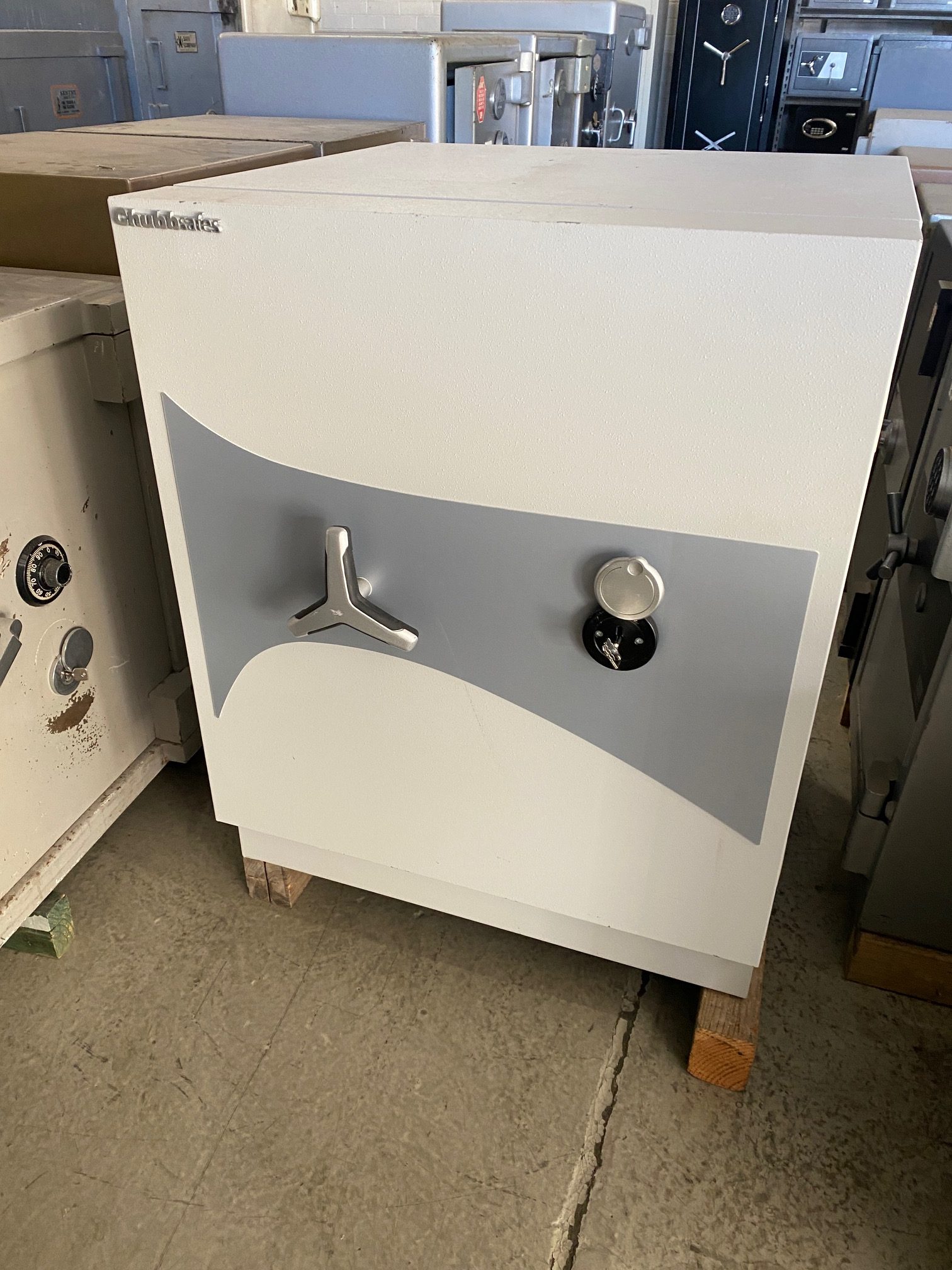 Used Chubb Dataplus size 1 Media Safe - Chubb Data Safes