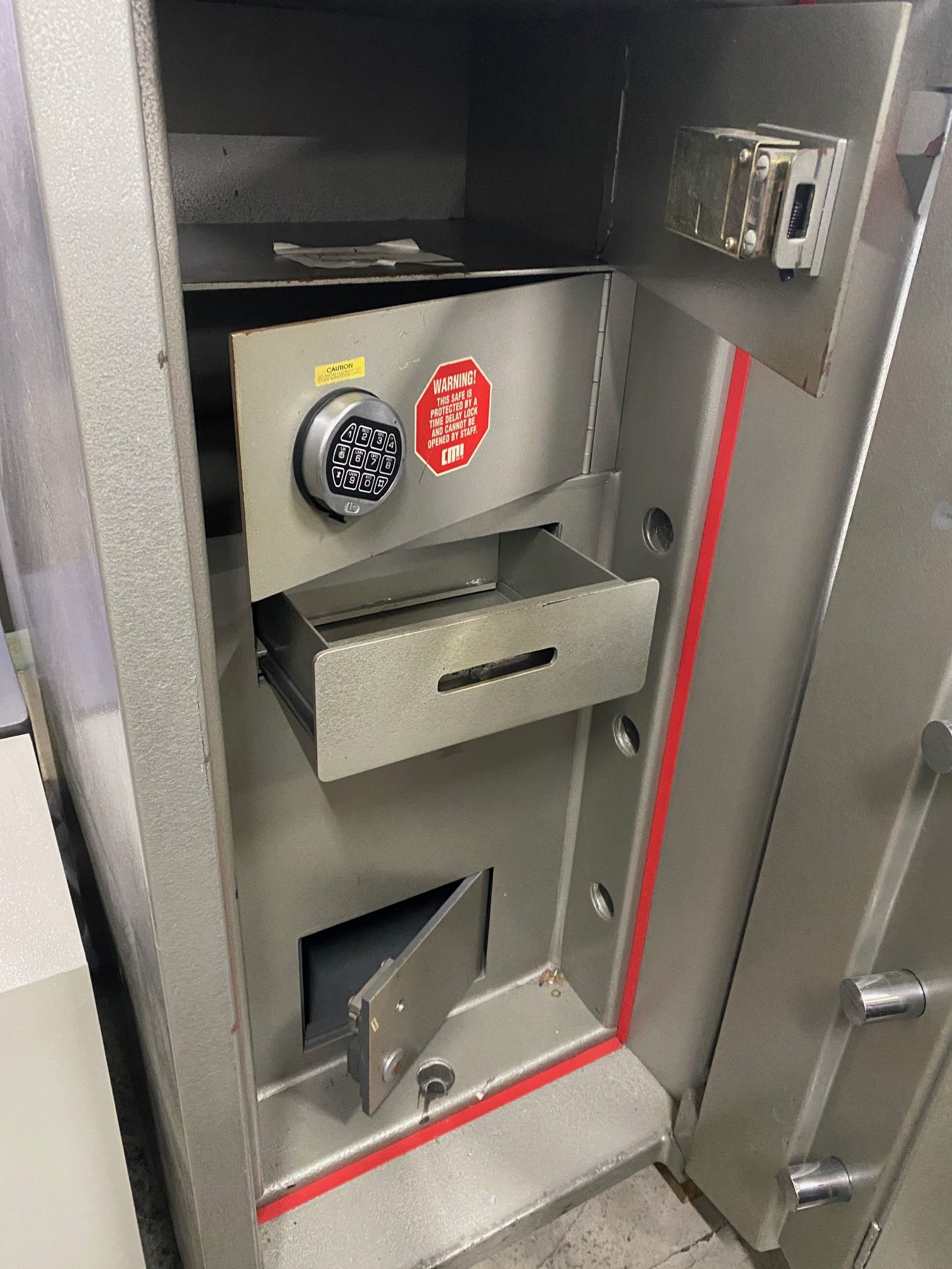 Axcess Locksmiths & Safes | Chubb Pacific TDR cash management safe Chubb Pacific TDR cash management safe - Used Safes